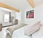 Luxury Apartment In The Center Of Paris